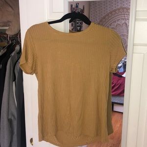 Brand New American Eagle yellow shirt